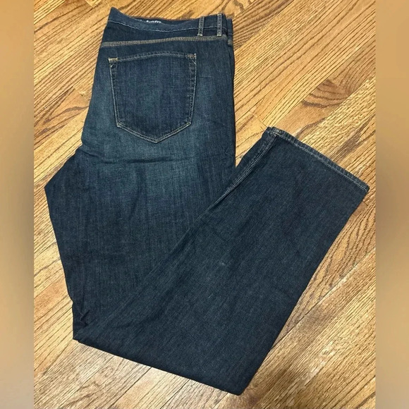 EDDIE BAUER Boyfriend Relaxed Button Fly Ladies Specially Dyed Dark Jean Sz T20 - Picture 3 of 10